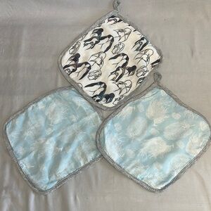 Nest Designs Blue and Gray Rayon blend baby wash clothes